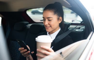 24/7 female-friendly airport taxi service in Cherry Hills Village, CO