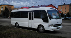 Family-friendly mini-bus service to DIA in Cherry Hills Village, CO